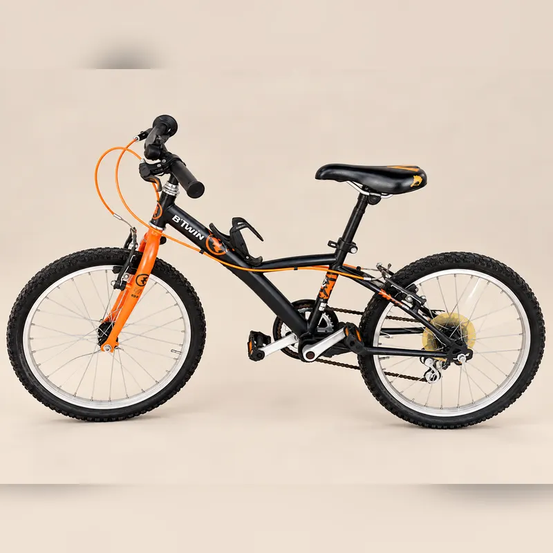 Bici nera e arancio